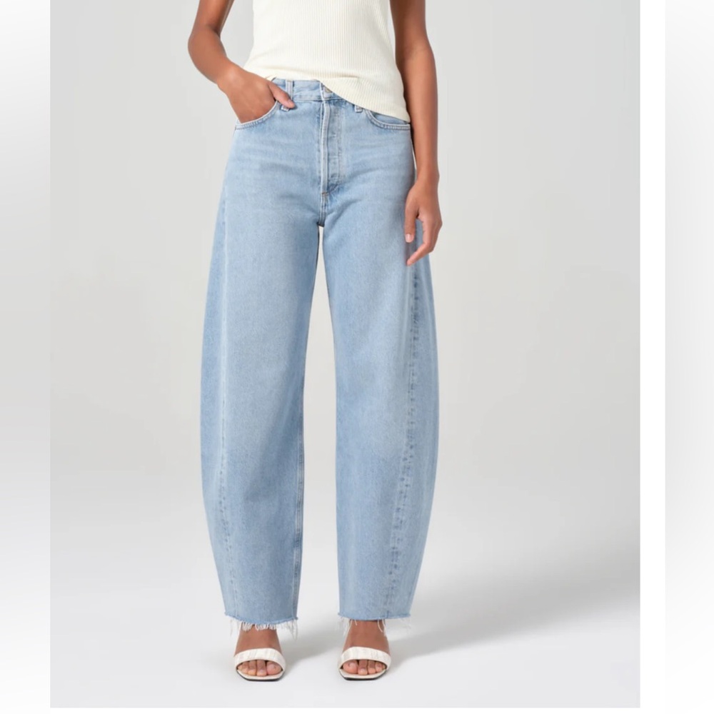 AGOLDE High Rise Luna Pieced Taper Jean Size XS Size 26 in Void
